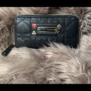 Betsey Johnson Wallet ♥️♠️♣️♦️